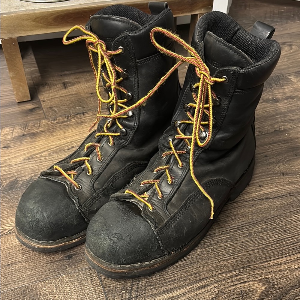 Wolverine Black Leather Men's Boots